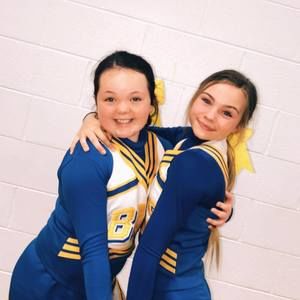 Meet your Posher, Chloe